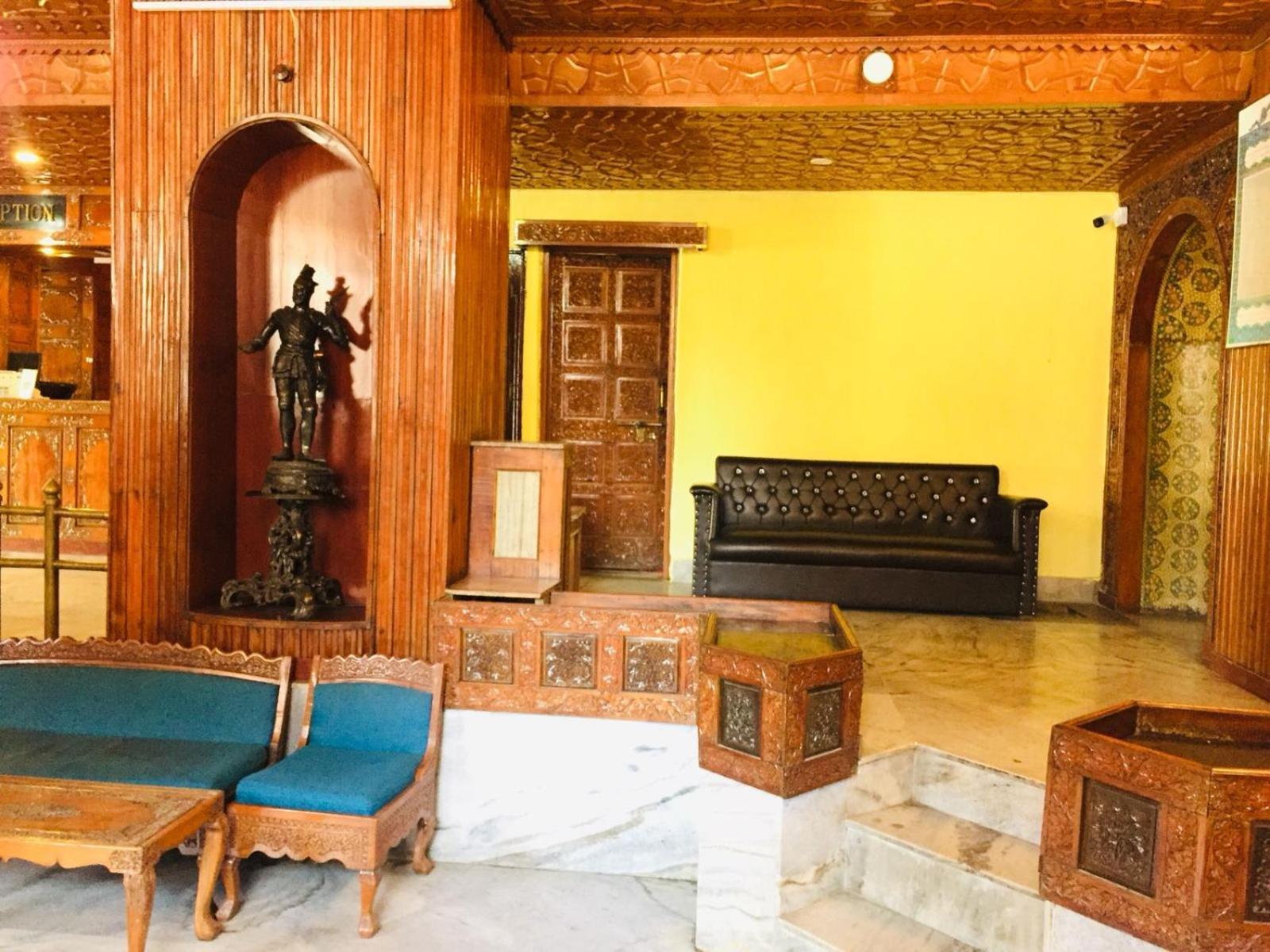 Kashmir Hill Town Hotell Srīnagar Eksteriør bilde