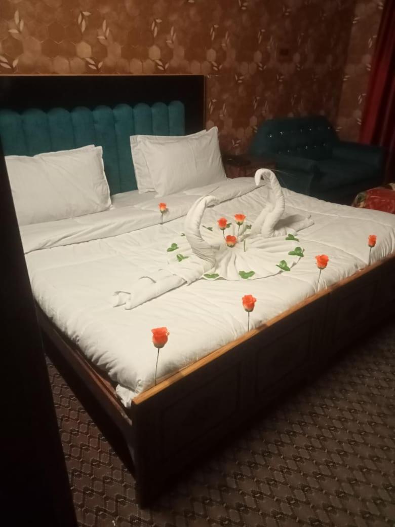 Kashmir Hill Town Hotell Srīnagar Eksteriør bilde